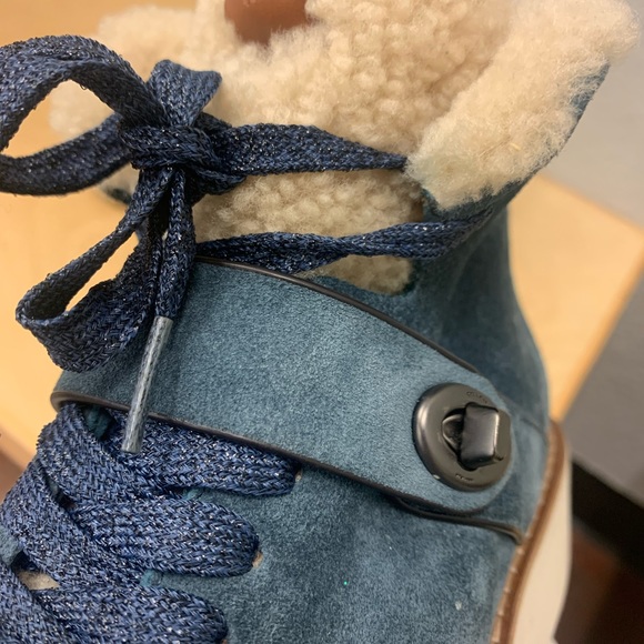 NWT FW23 COACH Shearling Suede Winter Platform Boots Sz6 - Picture 6 of 7
